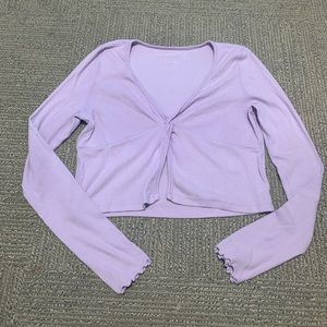 Cute lilac long sleeved shirt!